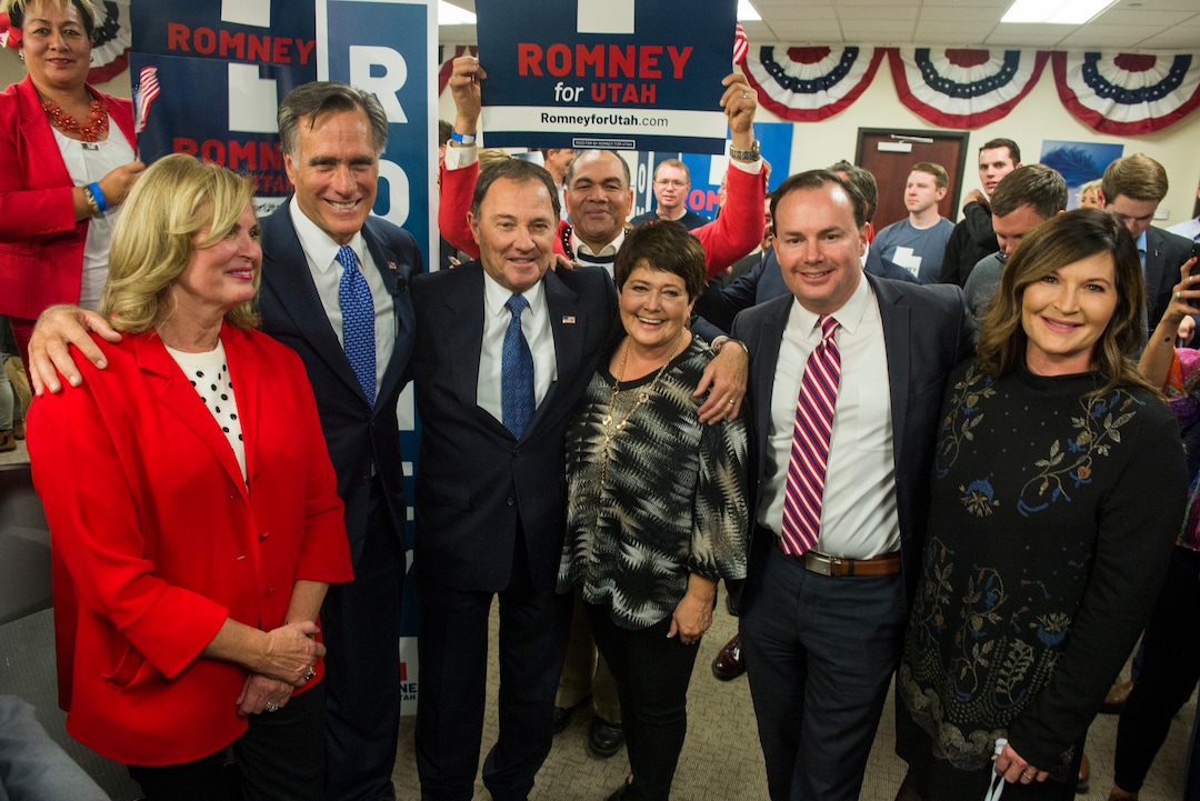 (Rick Egan  |  The Salt Lake Tribune)   Ann and Mitt Romney pose for a photo with Gov. Gary Herbert and his wife Jeanette, and Senator Mike Lee and his wife Sharon, after giving his victory speech at the Romney headquarters in Orem, on election night, Tuesday, Nov. 6, 2018.