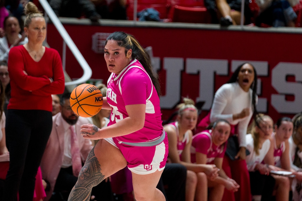(Trent Nelson  |  The Salt Lake Tribune) Utah's Alissa Pili, shown during a game against Oregon on Feb. 11, tallied 23 points and nine rebounds as the Utes beat USC on Sunday in Los Angeles.