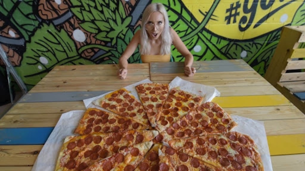 (Getty Images) Imagine getting free pizza