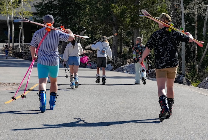 (Francisco Kjolseth  | The Salt Lake Tribune) Snowbird closes the book on the 2024-25 ski season on Monday, May 26, 2025. Snow and sun revelers took to the slushy slopes on Memorial Day as the resort was the last in the state to close.