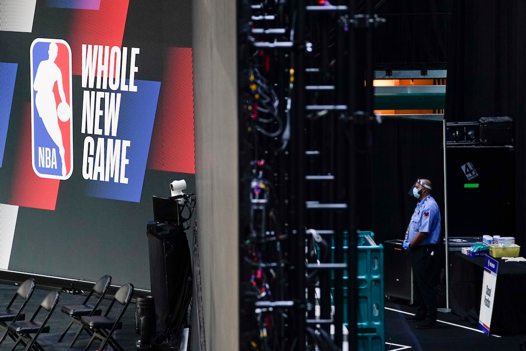 (Ashley Landis  |  AP file photo) After wrapping up the 2019-20 season and playoffs in the bubble and Orlando last month, the NBA and its players are now closing in on a deal to begin the ’20-21 campaign on Dec. 22.