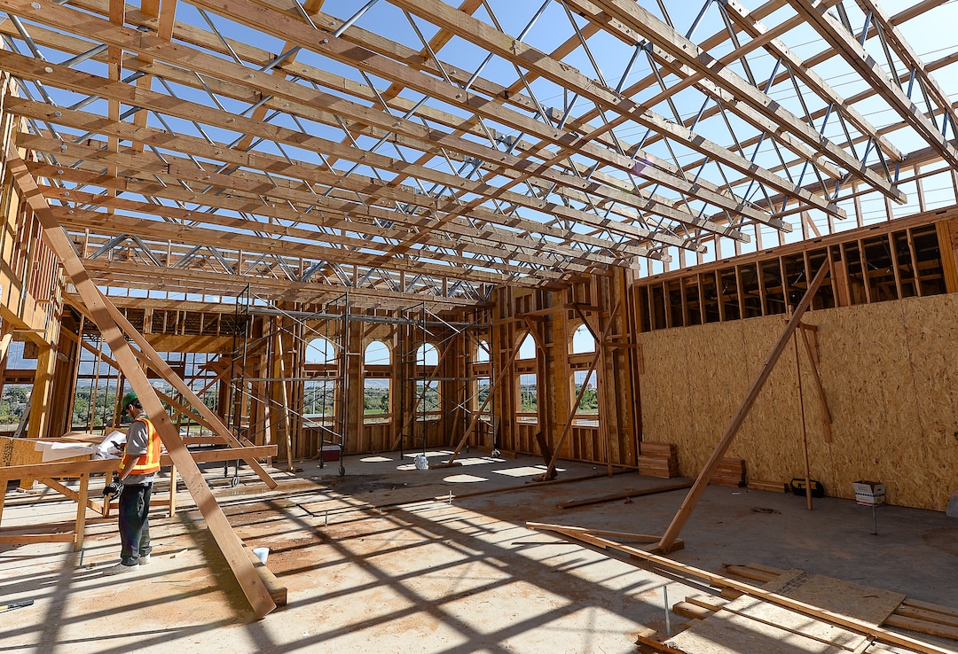 (Francisco Kjolseth  |  The Salt Lake Tribune)  Construction crews work on the site of the half-finished mosque going up in West Jordan at 984 W 9000 South on Tuesday, Oct. 1, 2019.