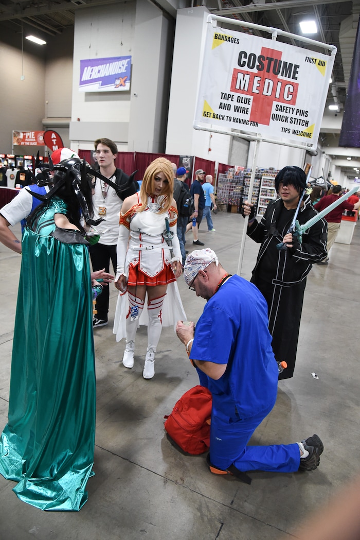 (Francisco Kjolseth  |  The Salt Lake Tribune)  Chuck Workman offers his services for free as he attends the start of FanX Salt Lake Comic Convention at the Salt Palace in Salt Lake City Thursday, Sept. 6, 2018, during the three-day pop culture convention.