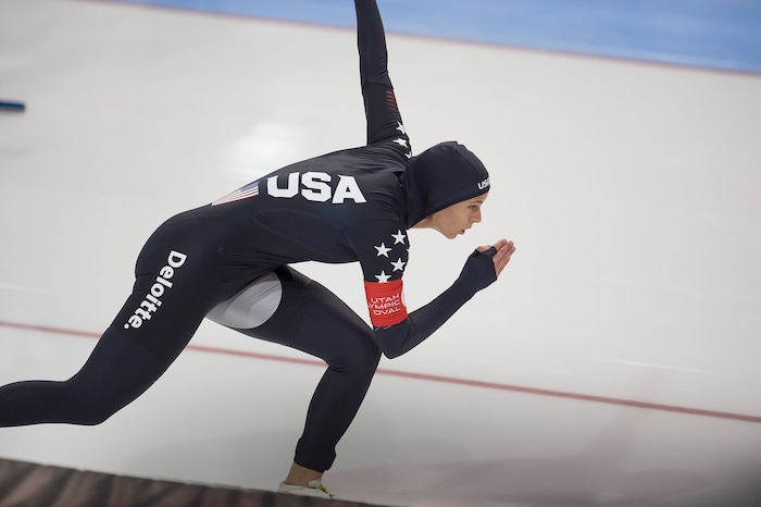 (Scott Sommerdorf | The Salt Lake Tribune)
Brittany Bowe skates to a 1:13.55 time and 6th place in the ladies 1000 meter race at the long-track speedskating World Cup at the Kearns Olympic Oval, Sunday, December 10, 2017.
