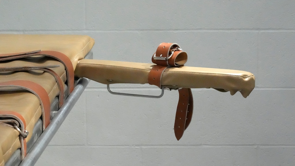 (Rick Bowmer | AP) Restraints are shown on the lethal injection table in the execution chamber at the Utah State Correctional Facility after the execution of Taberon Honie, Thursday, Aug. 8, 2024, in Salt Lake City.