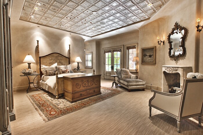 (Courtesy of Concierge Auctions) This 23,035-square-foot house in Holladay will go on the auction block Nov. 2, 2017.