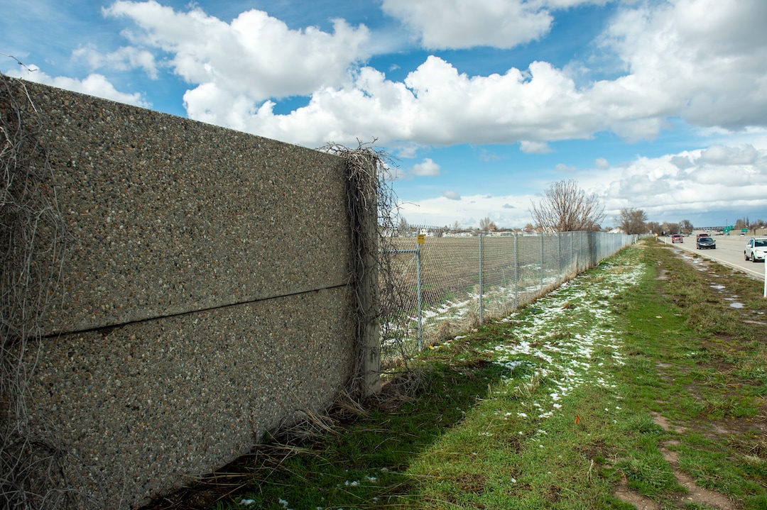 (Rick Egan  |  The Salt Lake Tribune)        Legislature ordered a sound wall along a field bordering the west side of Bangerter Highway in South Jordan, Friday, March 29, 2019.