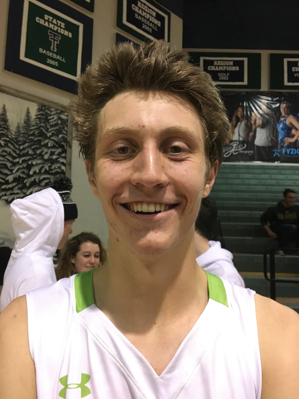 (Eric Butler  |  For The Tribune)  Derik Eaquinto, Timpanogos High.