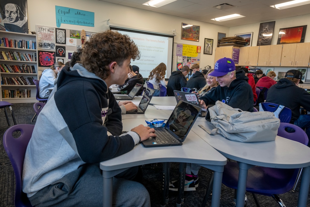 (Rick Egan | The Salt Lake Tribune) Students work in an English class at Lehi High School, on Tuesday, Jan 7, 2025.