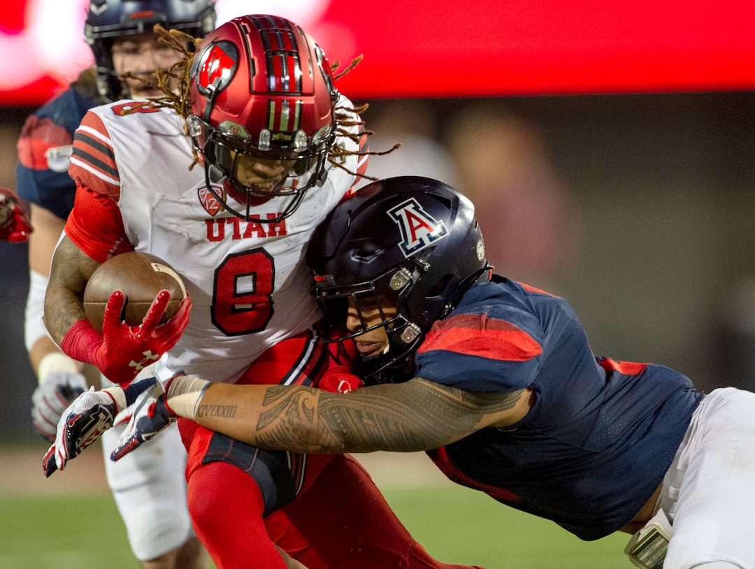 (Rick Egan  |  The Salt Lake Tribune)      Utah Utes wide receiver Derrick Vickers (8) runs the ball, in PAC-12 action between the Utah Utes and the Arizona Wildcats in Tucson, Saturday, Nov. 23, 2019.