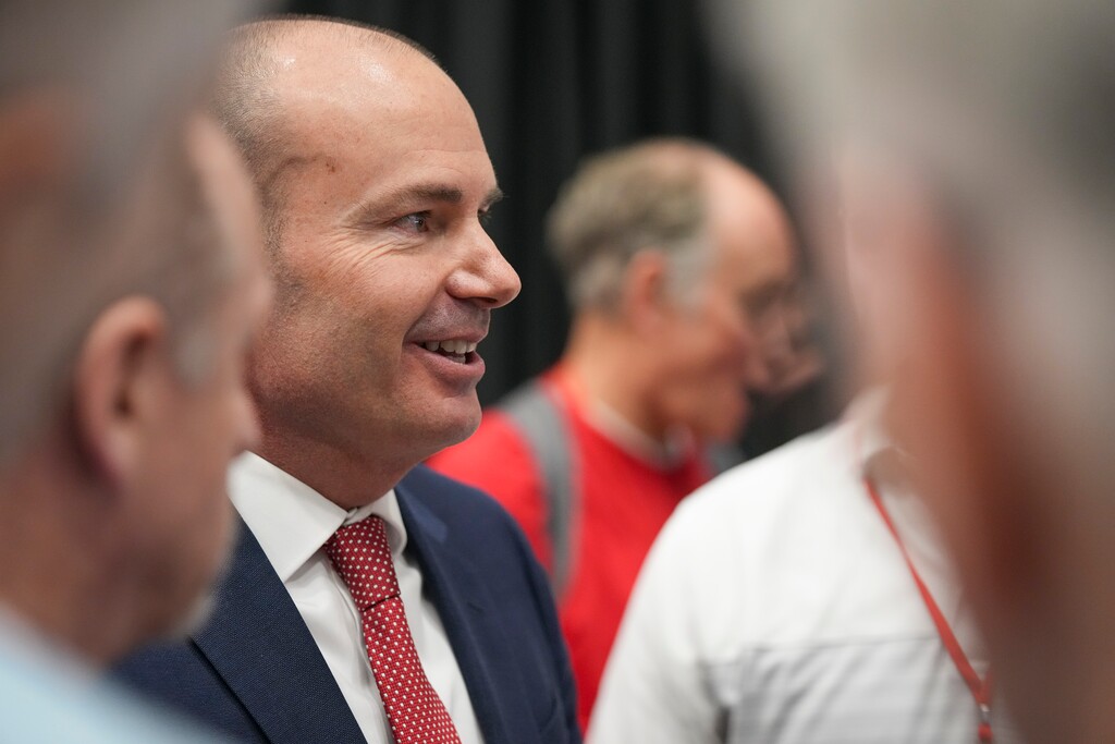 (Bethany Baker  |  The Salt Lake Tribune) U.S. Senator Mike Lee speaks with attendees during the State Organizing Convention for the Utah Republican Party at Utah Valley University in Orem on Saturday, May 17, 2025. 
