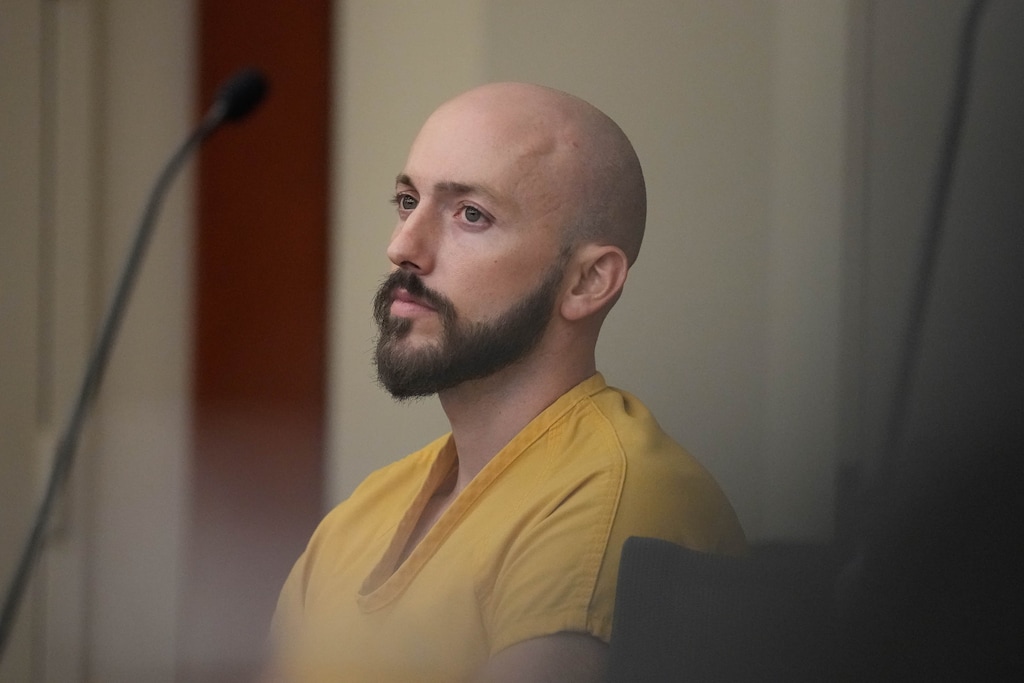 (Francisco Kjolseth | The Salt Lake Tribune) Micah Smith appears for a court hearing in 3rd District Court in Salt Lake City on Tuesday Jan. 6, 2026. Smith is facing child torture and abuse charges after prosecutors said he took his three small children on a long, strenuous hike during a storm in Big Cottonwood Canyon.