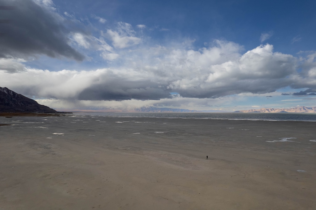 (Francisco Kjolseth | The Salt Lake Tribune) The south shore of the Great Salt Lake on Thursday, Dec. 7, 2023, shows the vast amount of lakebed still exposed. A lawsuit wants Utah to curb diversions in the lake's watershed until it rises by six feet or more and reaches a sustainable elevation.