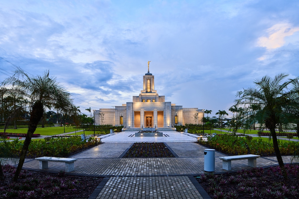 (The Church of Jesus Christ of Latter-day Saints)
The Belém Brazil Temple.