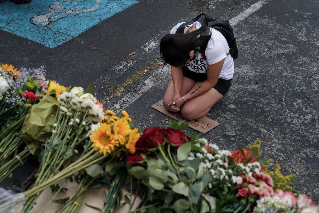 (Chang W. Lee | The New York Times) 

ATLANTA — A memorial last week outside the Gold Spa in Atlanta. The man who killed women of Asian descent there and at two other massage businesses had sought treatment for “sex addiction.”