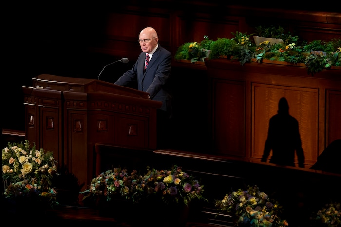 (Jeremy Harmon  |  The Salt Lake Tribune) President Dallin H. Oaks speaks during the Sunday morning session of General Conference on April 1, 2018.