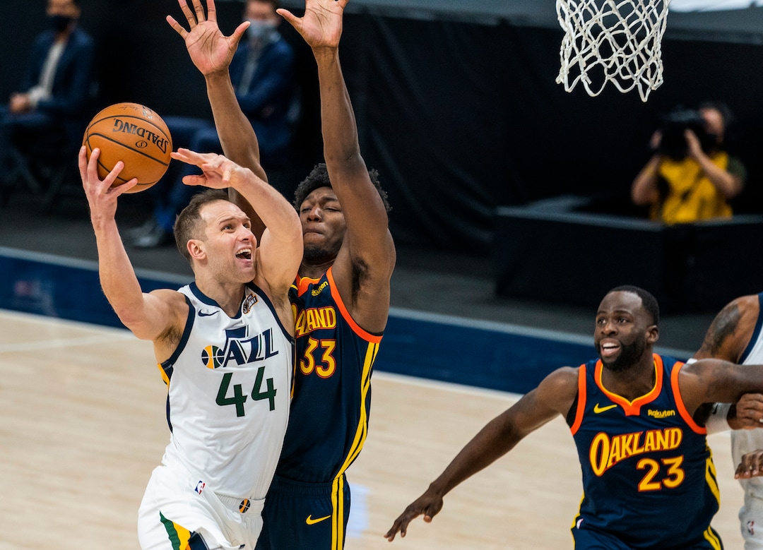(Rick Egan | The Salt Lake Tribune) Utah Jazz forward Bojan Bogdanovic (44) goes to the basket as Golden State Warriors center James Wiseman (33) defends, in NBA action between the Utah Jazz and the Golden State Warriors at Vivint Arena, on  Saturday, Jan. 23, 2021.