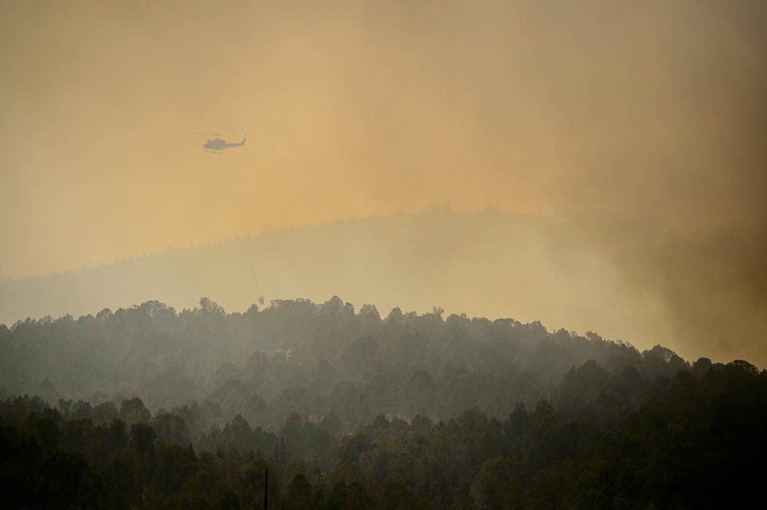(Trent Nelson | The Salt Lake Tribune) The Coal Hollow Fire burns along Highway 6 in Utah County, Thursday Aug. 9, 2018.