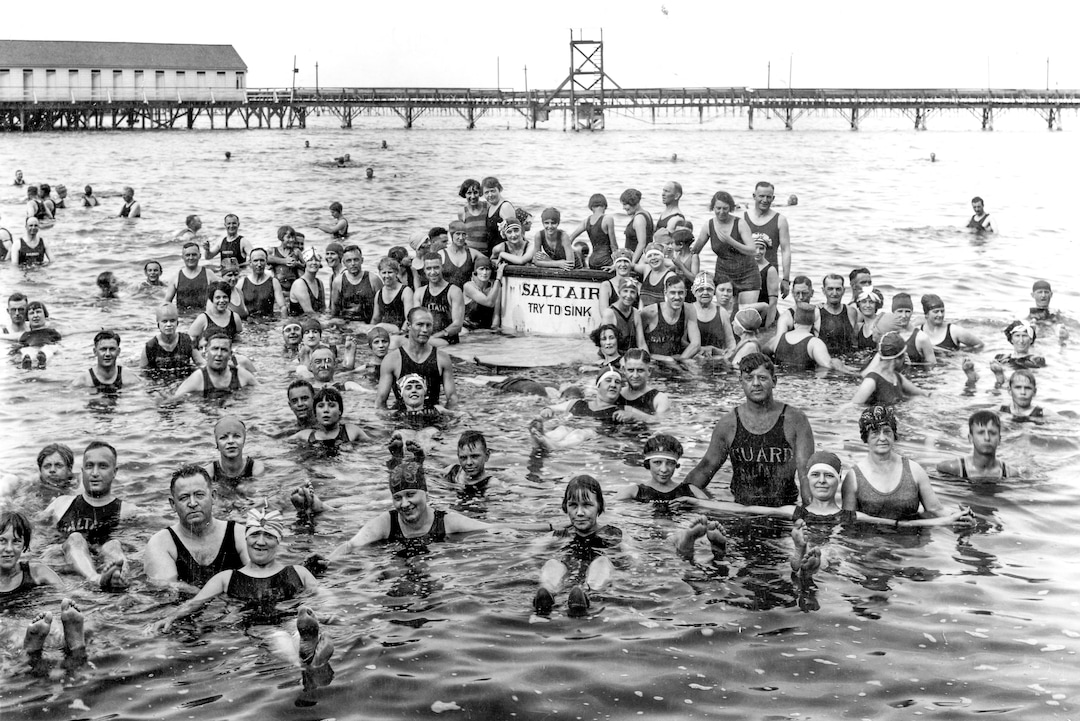 (Utah State Historical Society) Bathers at Saltair pose for a picture on the resort's platform in this undated photograph. 