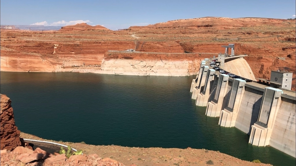 (Susan Montoya Bryan | AP file photo)  This Aug. 21, 2019 image shows Glen Canyon Dam in Page, Ariz.