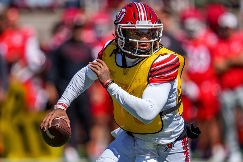 (Trent Nelson  |  The Salt Lake Tribune) Utah quarterback Devon Dampier (4) at the Utah Utes spring football game in Salt Lake City on Saturday, April 19, 2025.