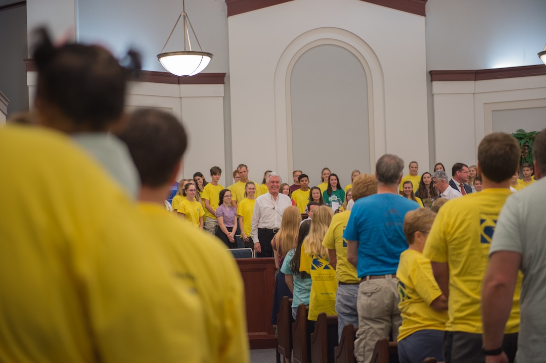(Rachel Molenda  |  The Salt Lake Tribune) Dieter F. Uchtdorf smiles at the crowd of LDS members on Sunday, Sept. 3, 2017, during a visit to Tomball, Texas, after Hurricane Harvey.