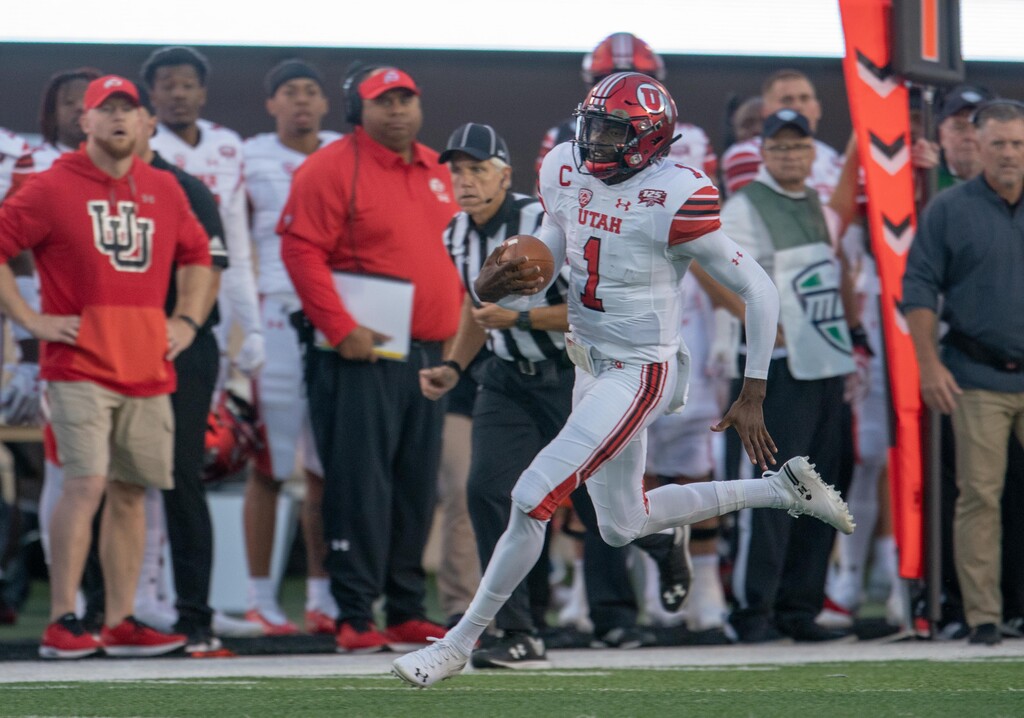 Utah Utes quarterback Tyler Huntley (1) carries the ball on a keeper against the NIU Huskies during a college football game at Huskie Stadium in DeKalb, IL on Saturday, Sept. 08, 2018 (Sean King | for The Salt Lake Tribune)