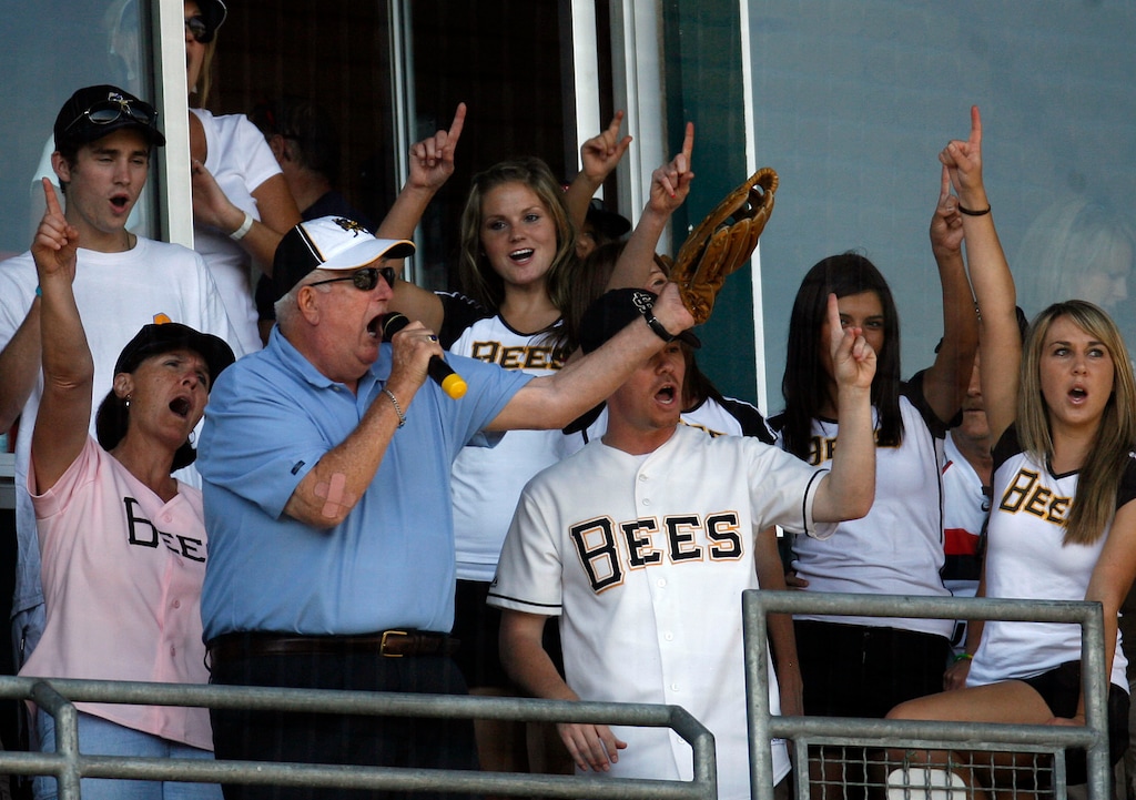 (Scott Sommerdorf | Salt Lake Tribune) Frank Layden sings "Take Me Out to the Ballgame" during the seventh inning stretch of a Salt Lake Bees game in 2009.