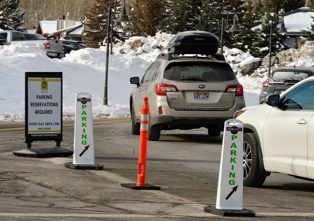 (Chris Samuels | The Salt Lake Tribune) Signs point drivers to parking at Park City Mountain Resort, Friday, Nov. 18, 2022.