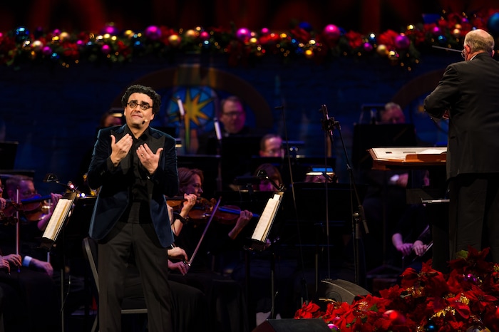 (Alex Gallivan | Special to the Tribune) Christmas with Mormon Tabernacle Choir featuring Rolando Villazón at The LDS Church Conference Center in Salt Lake City, Thursday,Dec 082016