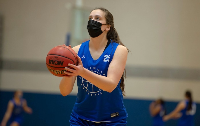 (Francisco Kjolseth  | The Salt Lake Tribune) Emma Calvert  works on her shooting game during a recent practice. The Fremont girls basketball team is a top 15 program in the country, per MaxPreps, and is led by 3 highly recruited girls, including Calvert.