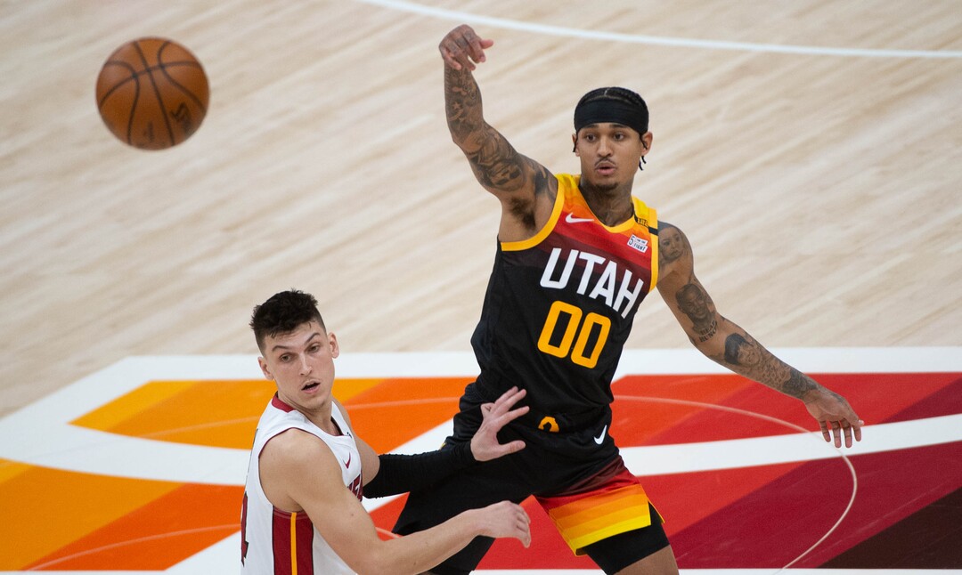 (Francisco Kjolseth  | The Salt Lake Tribune) Utah Jazz guard Jordan Clarkson (00) passes the ball as the Utah Jazz take on the Miami Heat at Vivint Smart Home Arena in Salt Lake City, on Saturday, Feb. 13, 2021.
