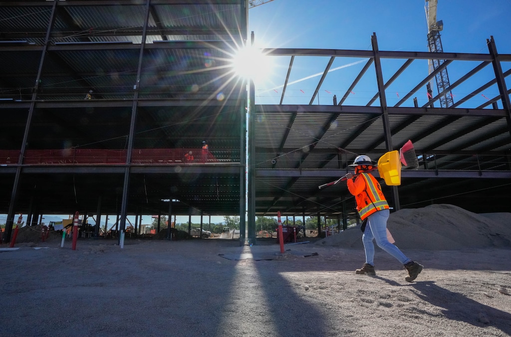 (Francisco Kjolseth | The Salt Lake Tribune) Construction crews work on the University of Utah’s Eccles Health Campus in West Valley City on Thursday, June 18, 2026.