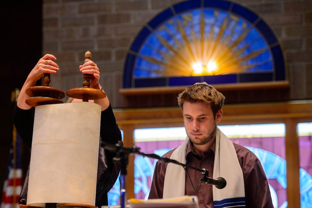 (Trent Nelson  |  The Salt Lake Tribune) Cantor Wendy Bat-Sarah and Rabbi Samuel Spector at Congregation Kol Ami in Salt Lake City in 2019. Spector said his synagogue is spending more than ever on security amid a spike in antisemitism locally and nationally.