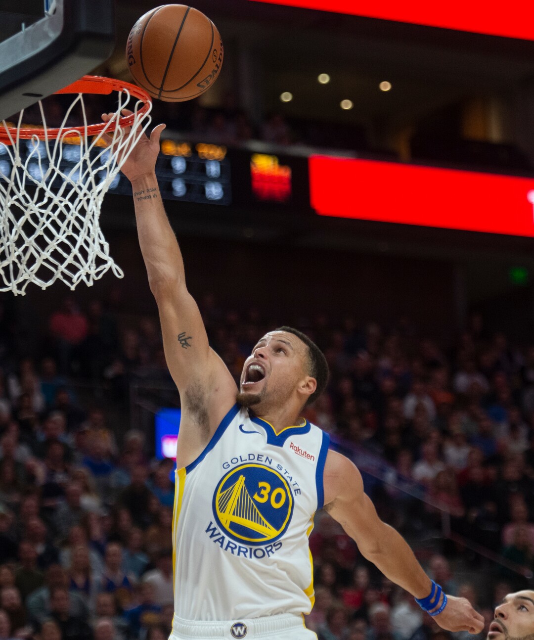 (Rick Egan  |  The Salt Lake Tribune)    Golden State Warriors guard Stephen Curry (30) goes in for a lay-up, but misses, in NBA action between Utah Jazz and Golden State Warriors, in Salt Lake City, Wednesday, Dec. 19, 2018.