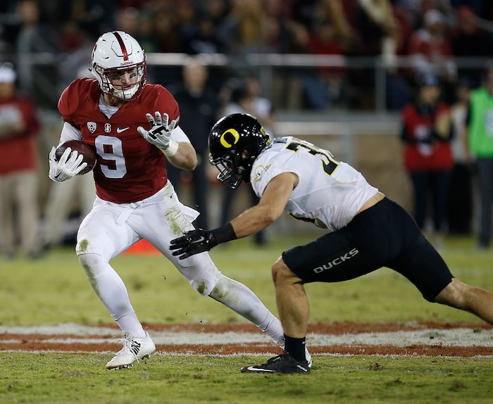 Stanford tight end Dalton Schultz (9) during an NCAA college football game against Oregon Saturday, Nov. 14, 2015, in Stanford, Calif. (AP Photo/Tony Avelar)
