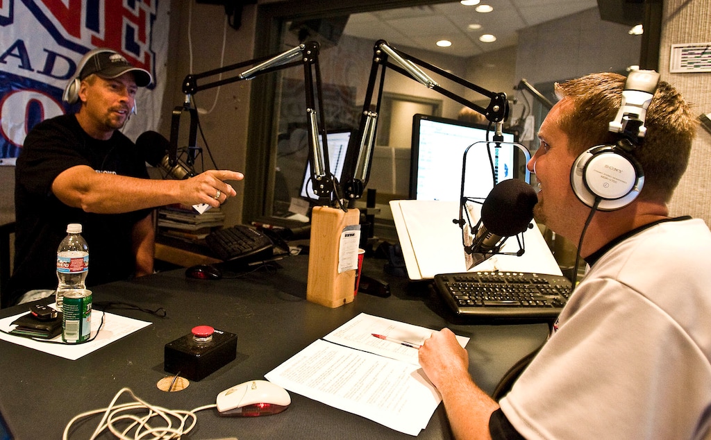 (Paul Fraughton | The Salt Lake Tribune) Gordon Monson, left, and Kevin Graham on the air in 2007.
