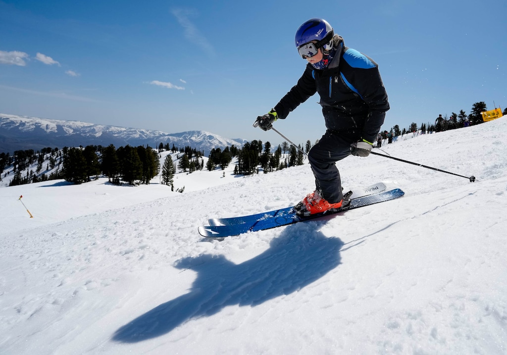 (Francisco Kjolseth | The Salt Lake Tribune) Last year, Tom Hart of Ogden quietly set the Guinness World Record for the most vertical feet skied in a single season with 8,513,340. This year, he's trying to raise the bar as he cranks out the runs at his home resort of Snowbasin on Wednesday, April 9, 2025.