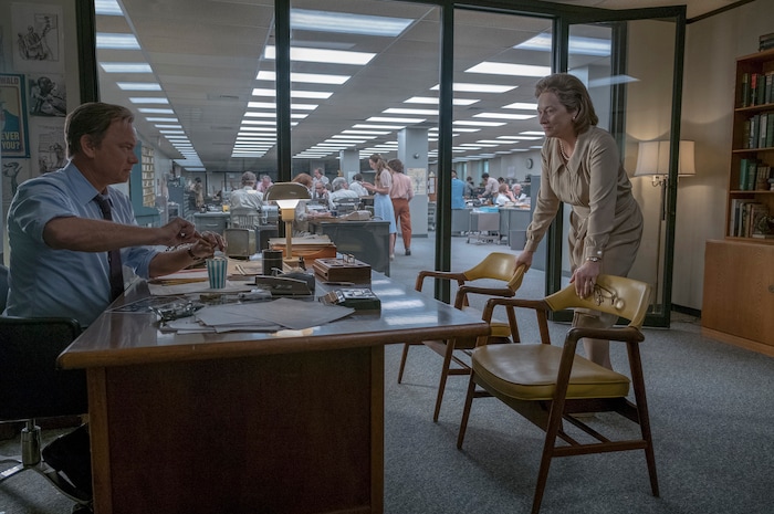In this image released by 20th Century Fox, Tom Hanks portrays Ben Bradlee, left, and Meryl Streep portrays Katharine Graham in a scene from "The Post." (Niko Tavernise/20th Century Fox via AP)