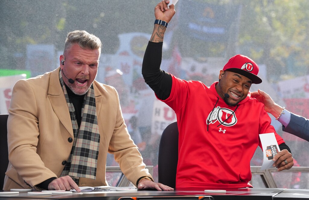 (Chris Samuels | The Salt Lake Tribune) Former Utah player Steve Smith Sr., right, and panelist Pat McAfee on ESPN’s College GameDay college football show at the University of Utah in Salt Lake City, Saturday, Oct. 28, 2023.