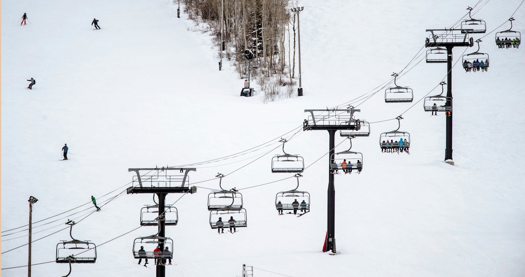 (Steve Griffin  |  The Salt Lake Tribune) Skiers and boarders enjoy Park City ski area Thursday, Feb. 22, 2018.