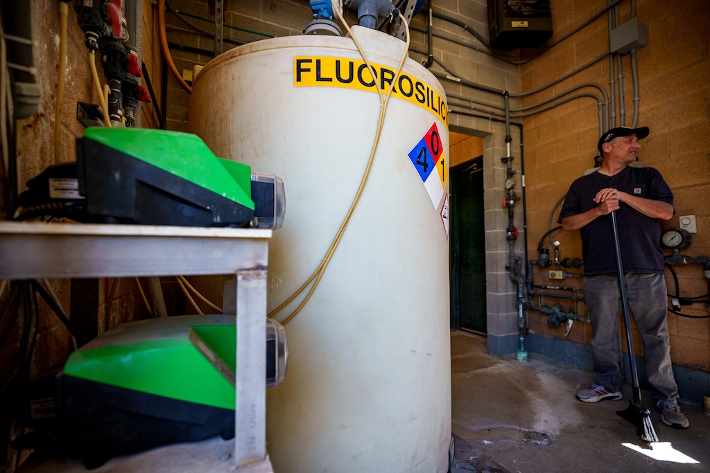 (Trent Nelson  |  The Salt Lake Tribune) The fluoride station at  the Big Cottonwood Water Treatment Facility on Monday, April 21, 2025.