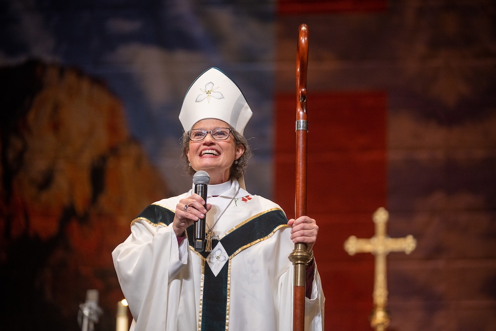 (Trent Nelson  |  The Salt Lake Tribune) The Episcopal Diocese of Utah ordains and consecrates the Rev. Phyllis Spiegel as the 12th bishop of Utah at the Capitol Theatre in Salt Lake City on Saturday, Sept. 17, 2022.