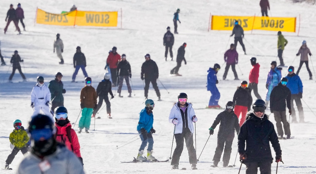 (Francisco Kjolseth | The Salt Lake Tribune) People take to the slopes of Park City Mountain Resort as clear skies and some recent fresh snow draws the crowds on Saturday, Dec. 18, 2021.