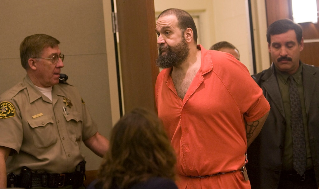 (Al Hartmann | Salt Lake Tribune) Death row inmate Ralph Menzies enters Third District Court on Friday, Nov. 16, 2007.