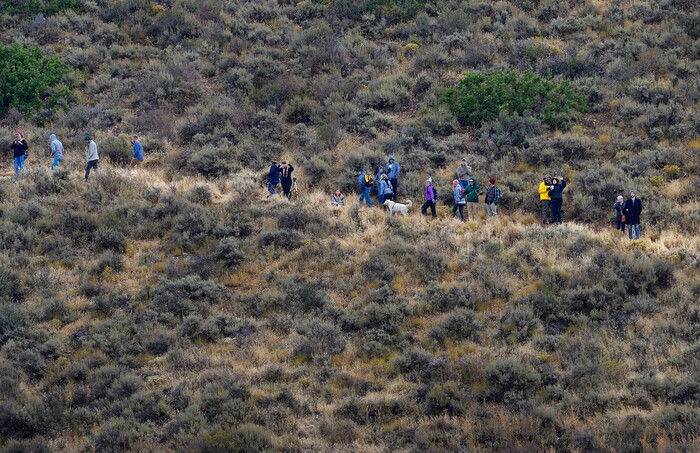 (Scott Sommerdorf | The Salt Lake Tribune)
Balloon watchers hike up the hill to get a look at the launches at the 4th annual Autumn Aloft Hot Air Balloon Festival in Park City, Sunday, September 17, 2017.