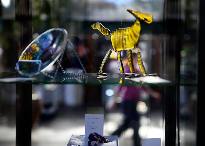 (Scott Sommerdorf   |  The Salt Lake Tribune)   The Glass Art Guild of Utah show at Red Butte Garden, Sunday, November 19, 2017. 