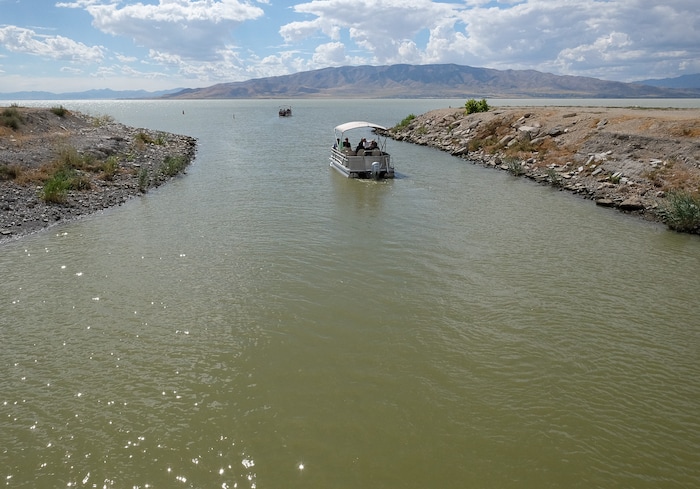 (Francisco Kjolseth | The Salt Lake Tribune) Members of the Legislative Water Development Commission take a tour of Utah Lake on Wednesday, Sept. 13, 2017, for the purpose of learning of wastewater treatment, the importance of protecting our lakes and rivers, how the state is looking to change water quality standards and how regulation is an important local issue.