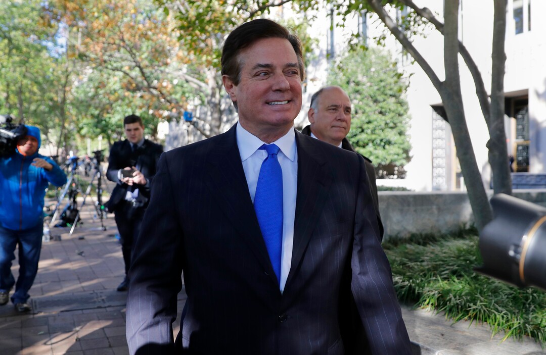 Paul Manafort leaves Federal District Court in Washington, Monday, Oct. 30, 2017. Manafort, President Donald Trump's former campaign chairman, and Manafort's business associate Rick Gates have pleaded not guilty to felony charges of conspiracy against the United States and other counts. (AP Photo/Alex Brandon)