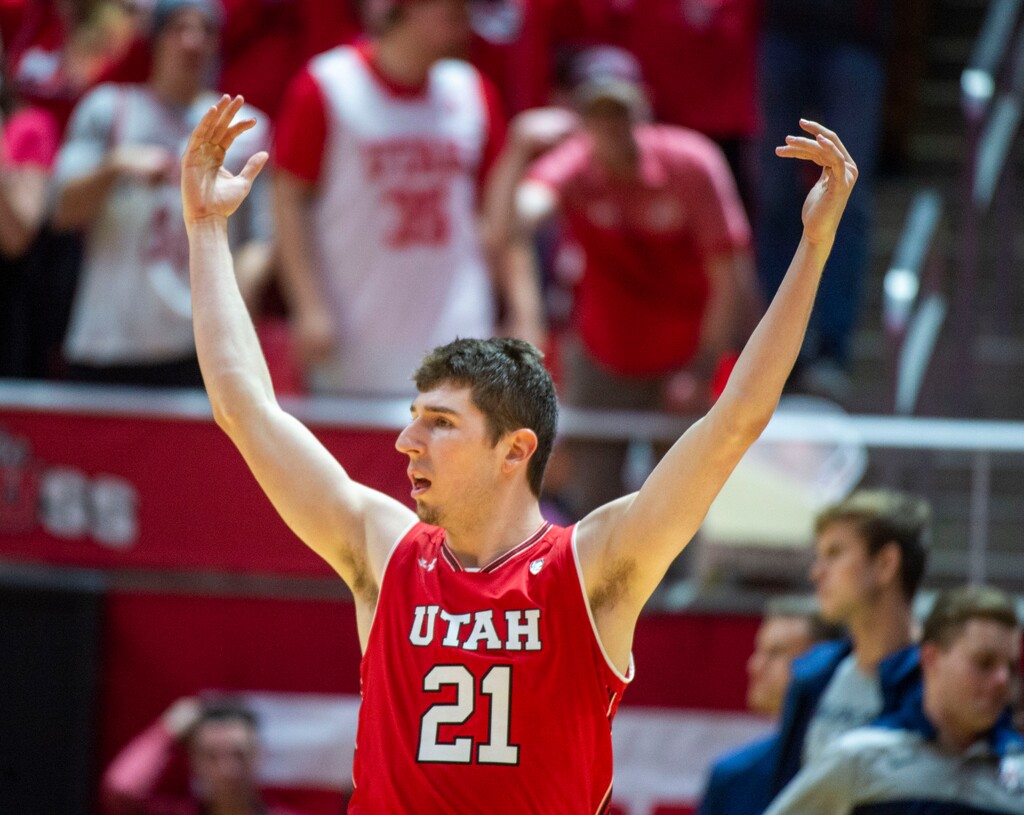 (Rick Egan | The Salt Lake Tribune)     Utah Utah Utes forward Riley Battin (21) celebrates as the Utes extend their lead late in the game, in PAC-12 action between Utah Utes and Arizona Wildcats at the Jon M. Huntsman Center, Thursday, Feb. 14. 2019